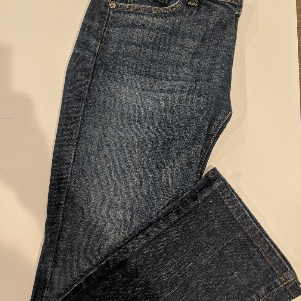 Woman's jeans